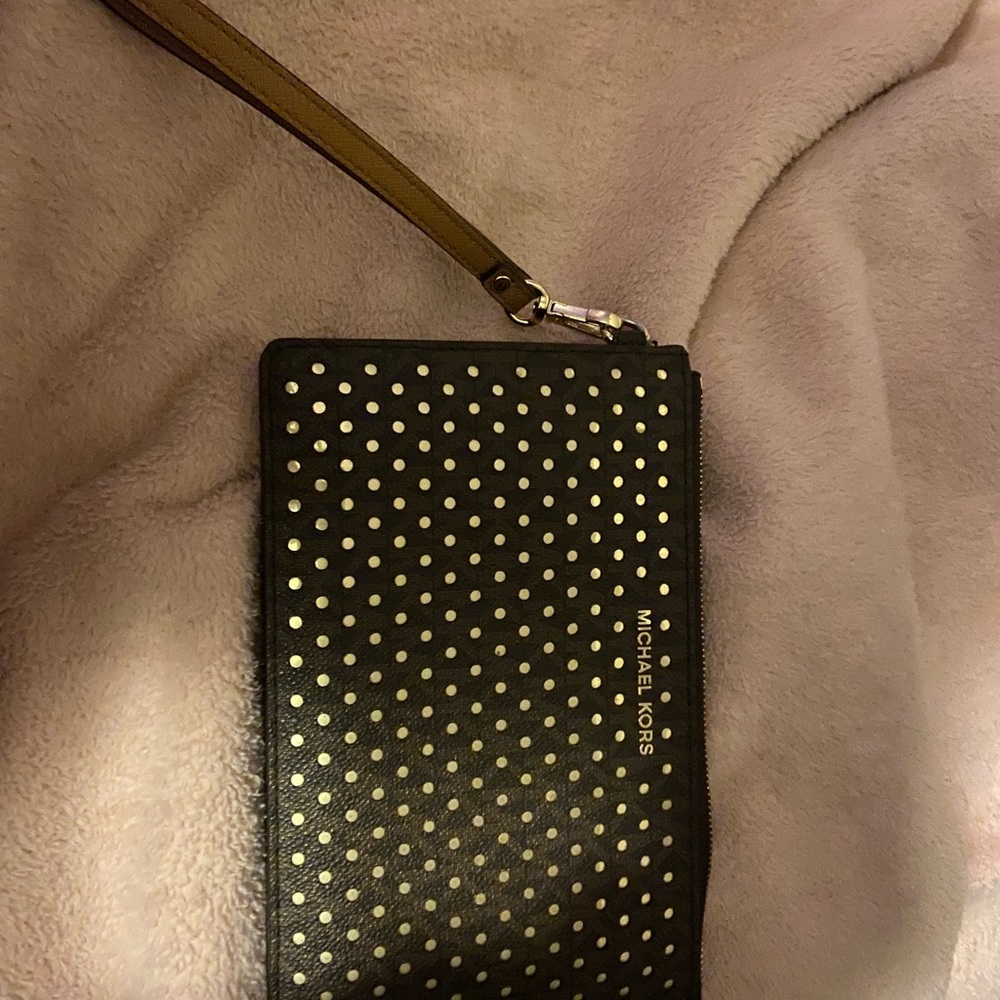MK wristlet